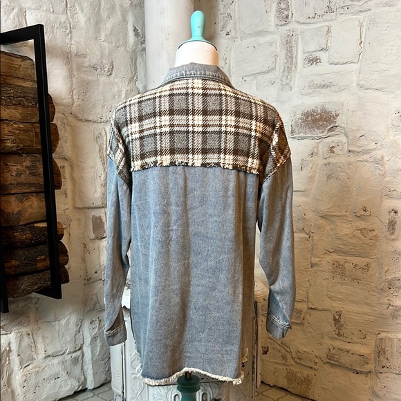Miss Sparkling | Plaid and Denim Button-Up Jacket - Picture 5 of 6